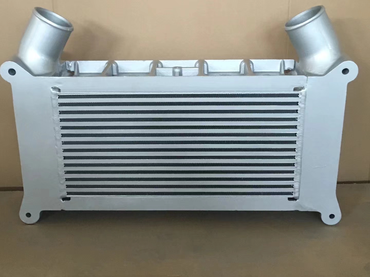 Intercoolers အမျိုးအစား နှစ်မျိုး