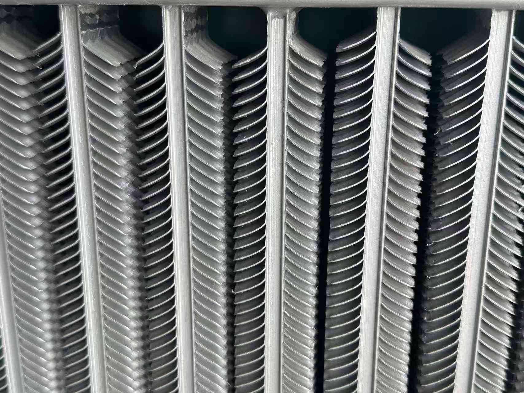 fin tube heat exchanger ၏မူရင်းနှင့် လက္ခဏာများ