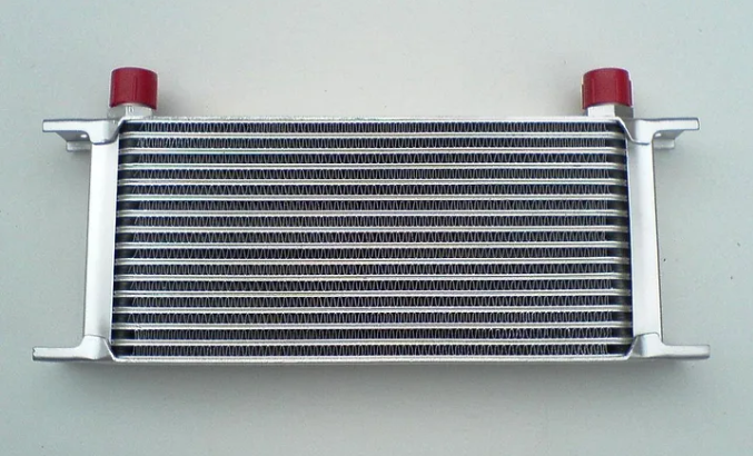 Oil Coolers ၏ အားသာချက်များနှင့် ကန့်သတ်ချက်များ