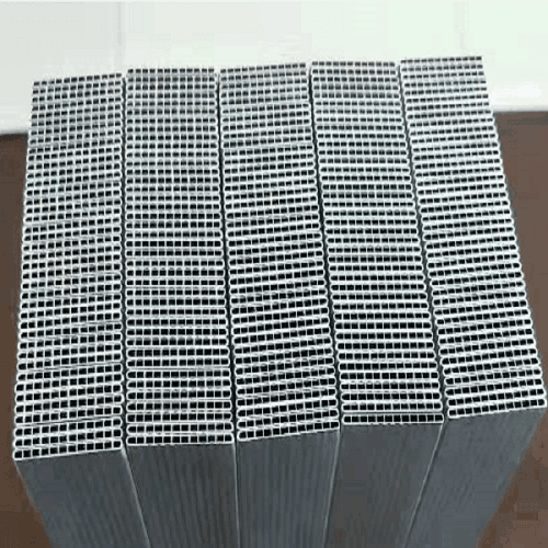 Aluminum Microchannel Condenser Tube သည် ခေတ်မီအအေးခံစနစ်များအတွက် ယုံကြည်စိတ်ချရသော ရွေးချယ်မှုဖြစ်စေသည့်အရာ။