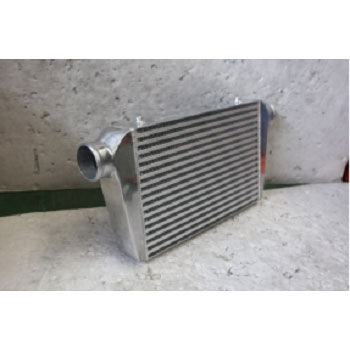 ပြွန်နှင့် Fin လူမီနီယမ် Intercooler